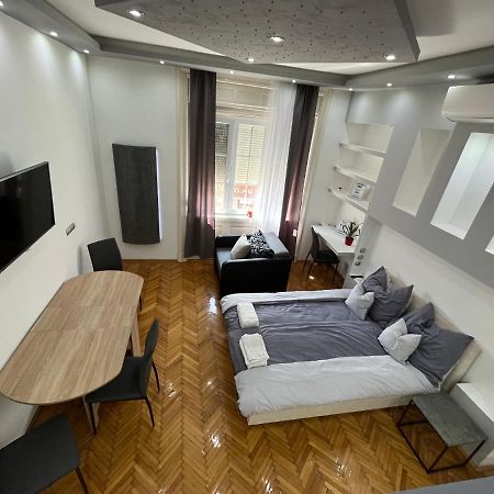 Szechenyi Apartman ميسكولك المظهر الخارجي الصورة