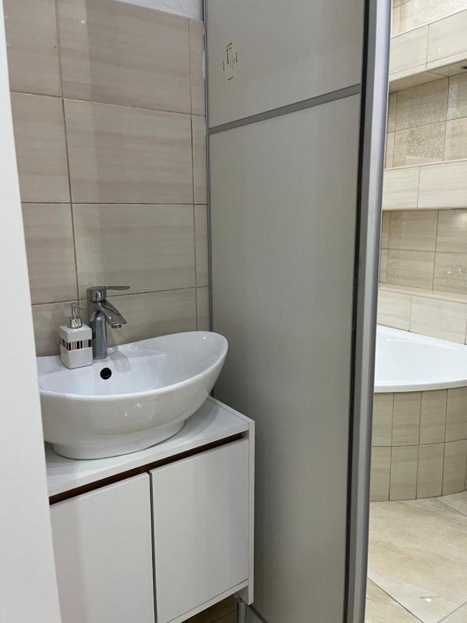 Szechenyi Apartman ميسكولك المظهر الخارجي الصورة