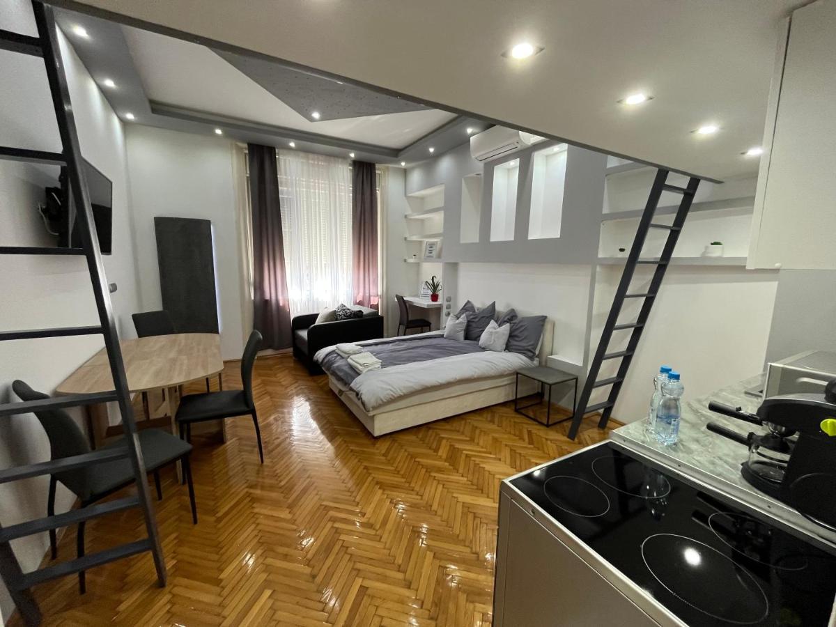 Szechenyi Apartman ميسكولك المظهر الخارجي الصورة